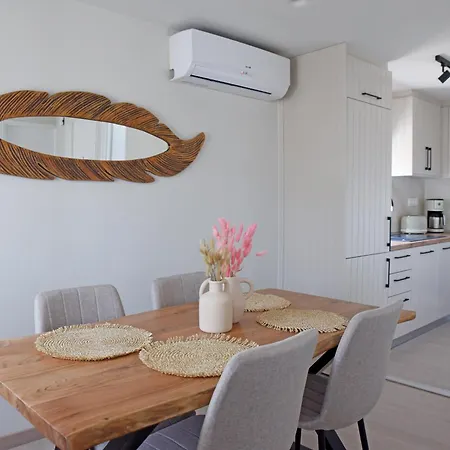 Casa Tenedos Corfu דירה *