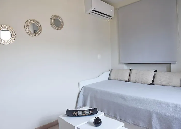 Casa Tenedos Corfu * Corfu (city)